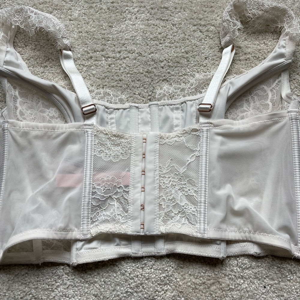 ‼️SOLD‼️ Victoria’s Secret Corset Top - Picture 3 of 4